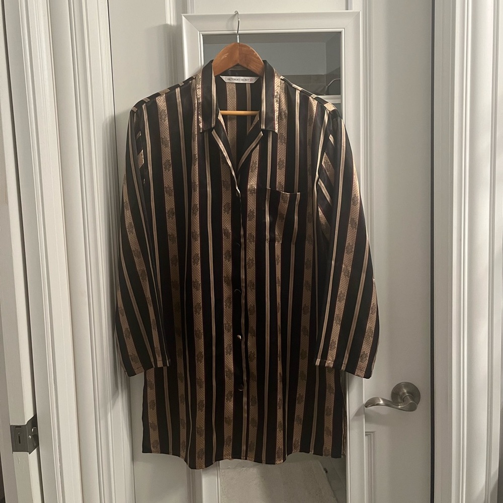 Vintage Victoria’s Secret night gown